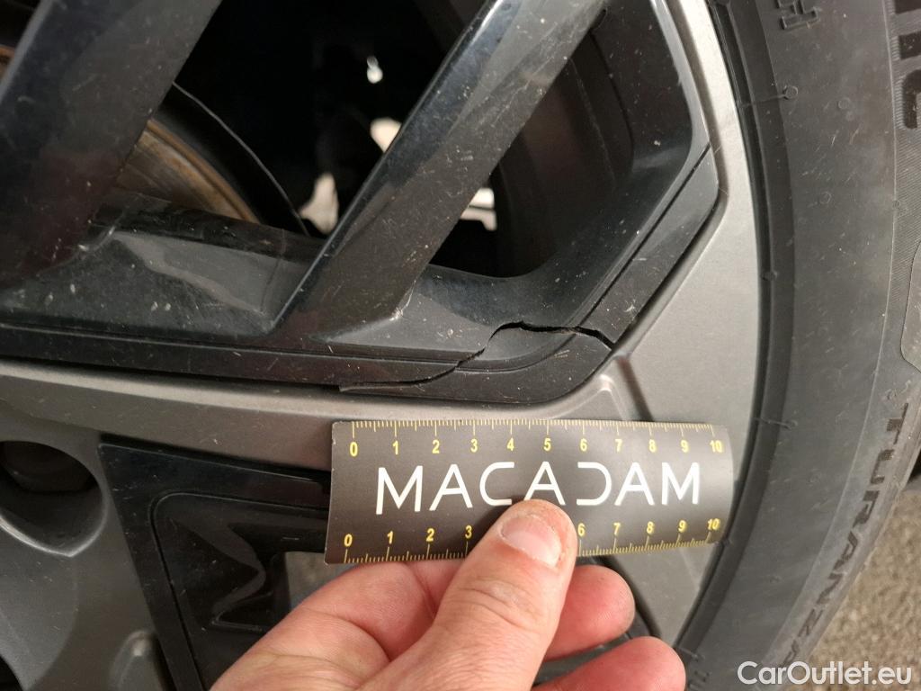  Citroen  C4 CITROEN  X / 2022 / 4P / Berline PureTech 130 S&S EAT8 Feel Pack #18