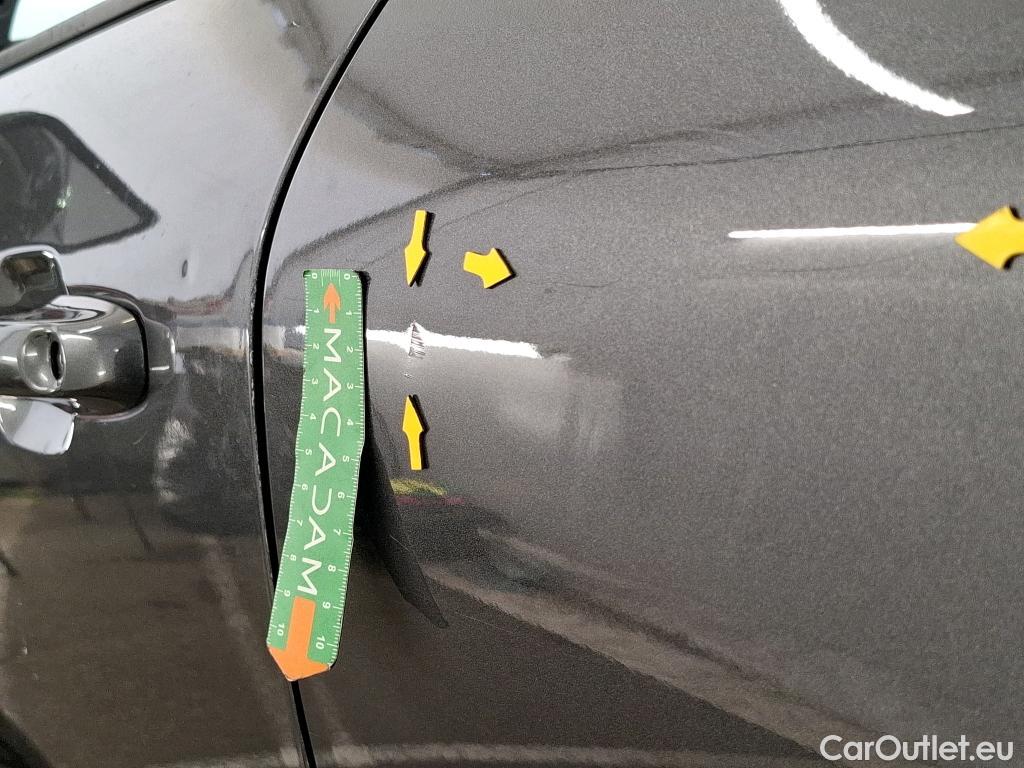  Ford  Kuga FORD  / 2019 / 5P / SUV 2.5 190 hybrid Flexifuel Pshift Titanium #38