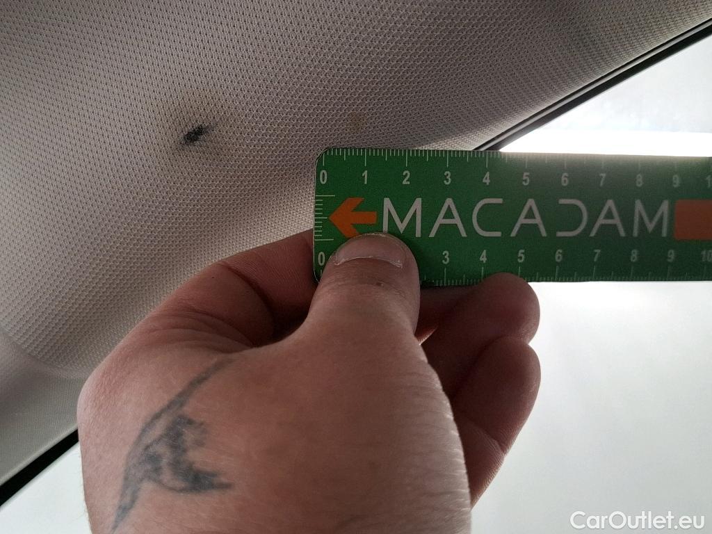  Ford  Kuga FORD  / 2019 / 5P / SUV 2.5 190 hybrid Flexifuel Pshift Titanium #114