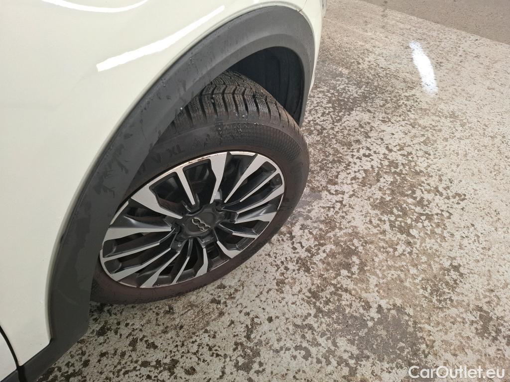  Fiat  500 FIAT X / 2018 / 5P / SUV 1.0 FFly T T3 120ch Cross #4