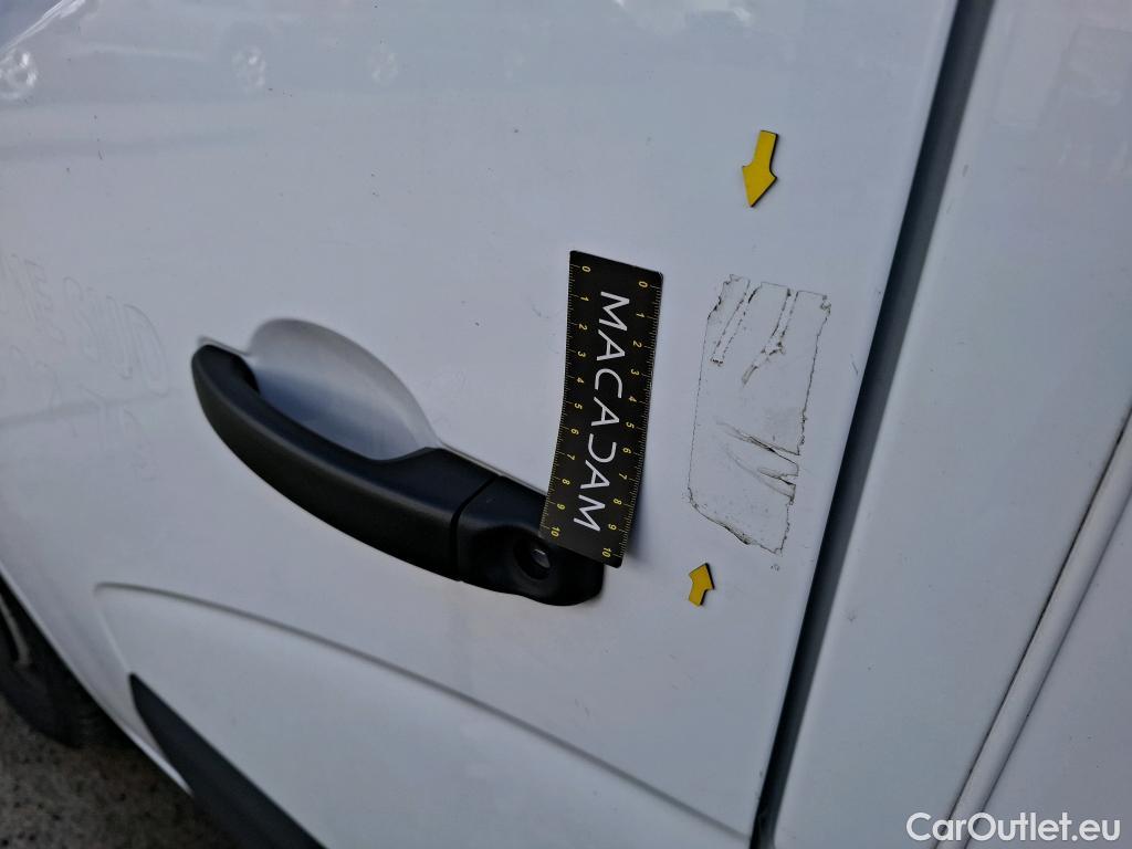  Renault  Master RENAULT  SC / 2019 / 2P / Châssis cabine CC Tr CF F3500 L3 Blue dCi 145 EVIE #27