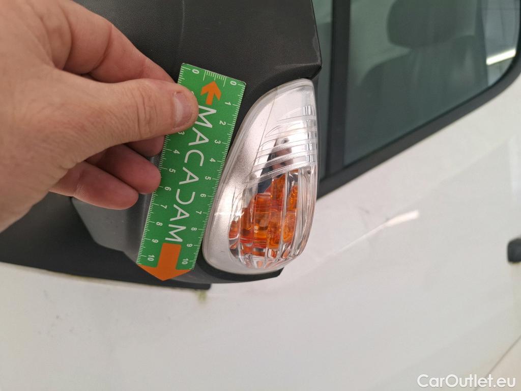  Renault  Master RENAULT  / 2019 / 4P / Fourgon tôlé FG Tr GCF F3300 L1H1 dCi 135 #26