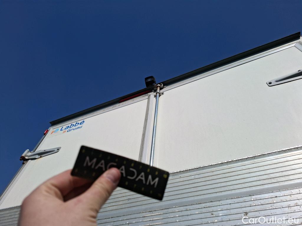  Peugeot  Boxer PEUGEOT  Chassis Cabine SC VU 2p Châssis cabine 2.0 BLUEHDI 130 PRO SR 435 L4 #24