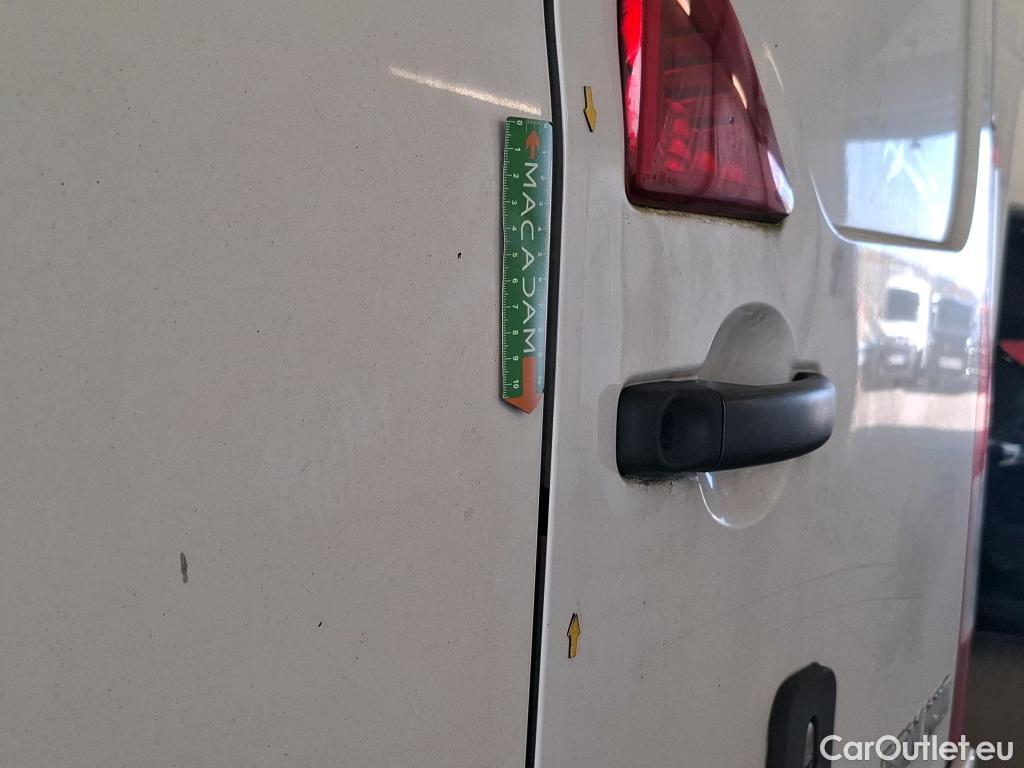  Renault  Master RENAULT  / 2019 / 4P / Fourgon tôlé FG Tr GCF F3300 L1H1 dCi 135 #8