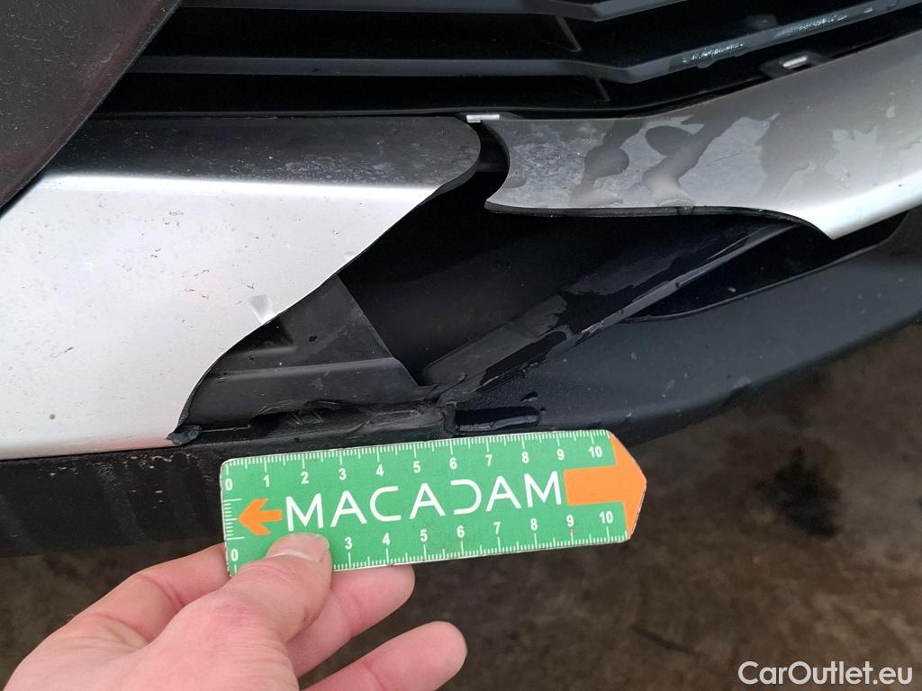  Peugeot  3008  II Active Pack 1.2 PureTech 130CV BVA8 E6d #2