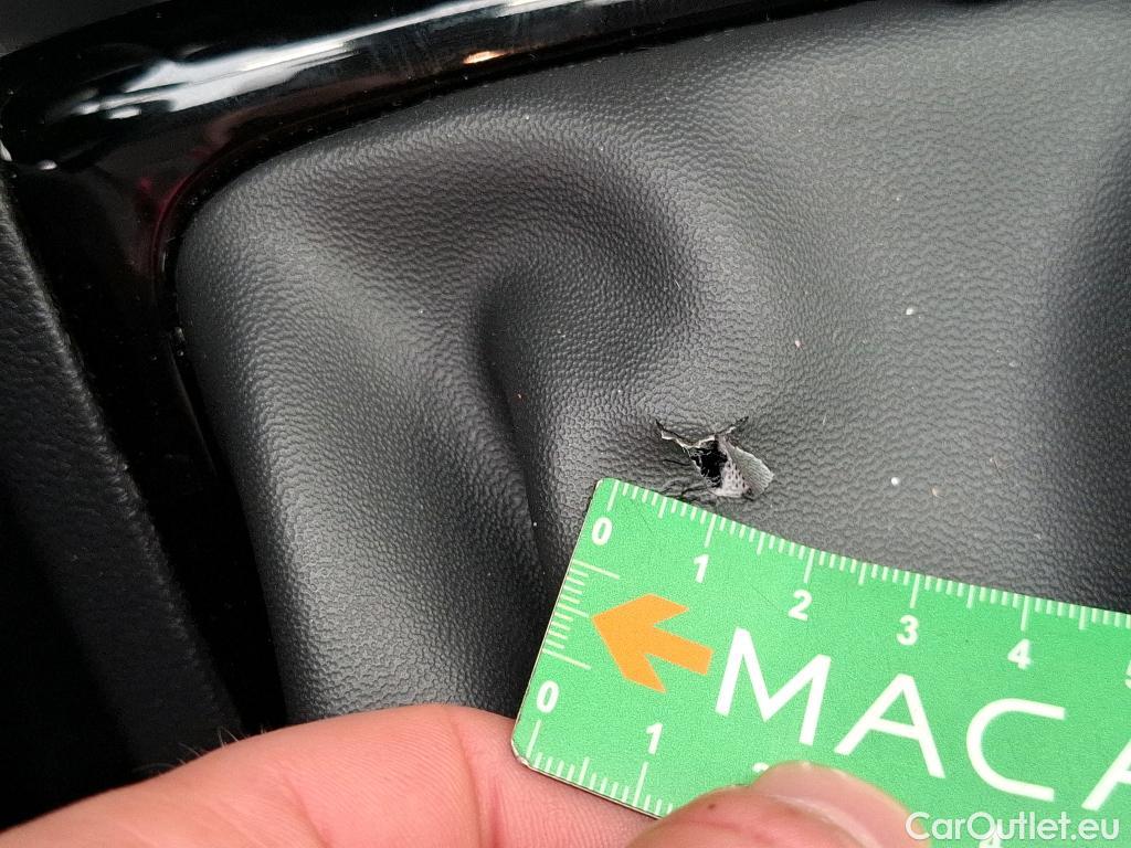  Renault  Clio  IV Business 0.9 TCe 90CV BVM5 E6 #12