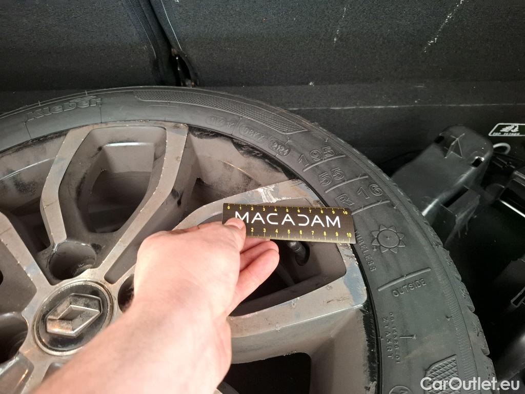  Renault  Clio  IV Intens 0.9 TCe 90CV BVM5 E6 #20