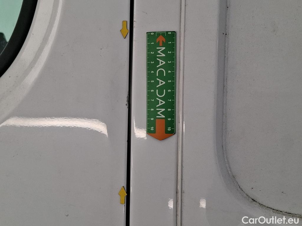  Renault  Master RENAULT  / 2019 / 4P / Fourgon tôlé FG Tr GCF F3300 L1H1 dCi 135 #15