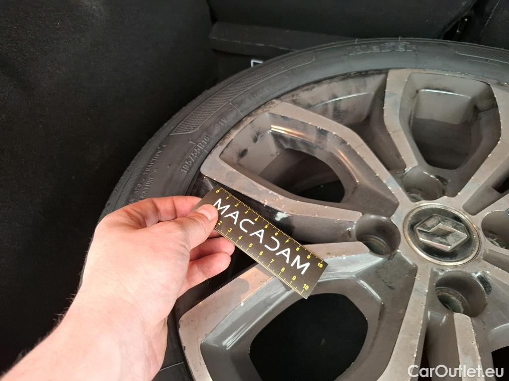  Renault  Clio  IV Intens 0.9 TCe 90CV BVM5 E6 #21