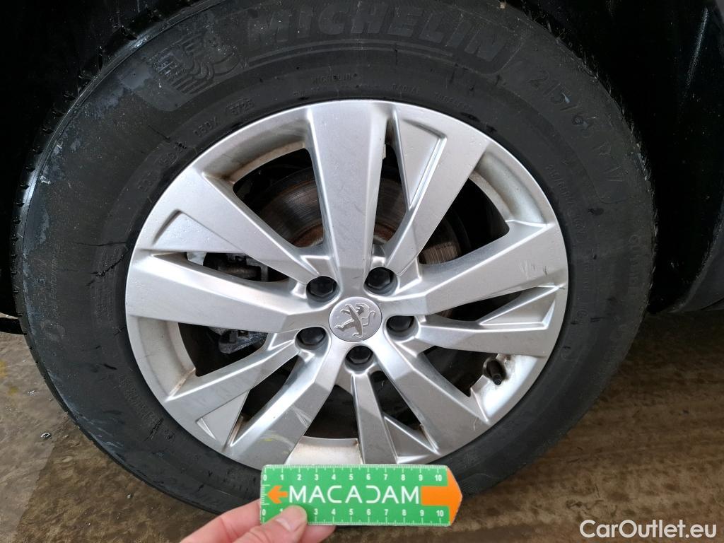  Peugeot  3008  II Active Pack 1.2 PureTech 130CV BVA8 E6d #7