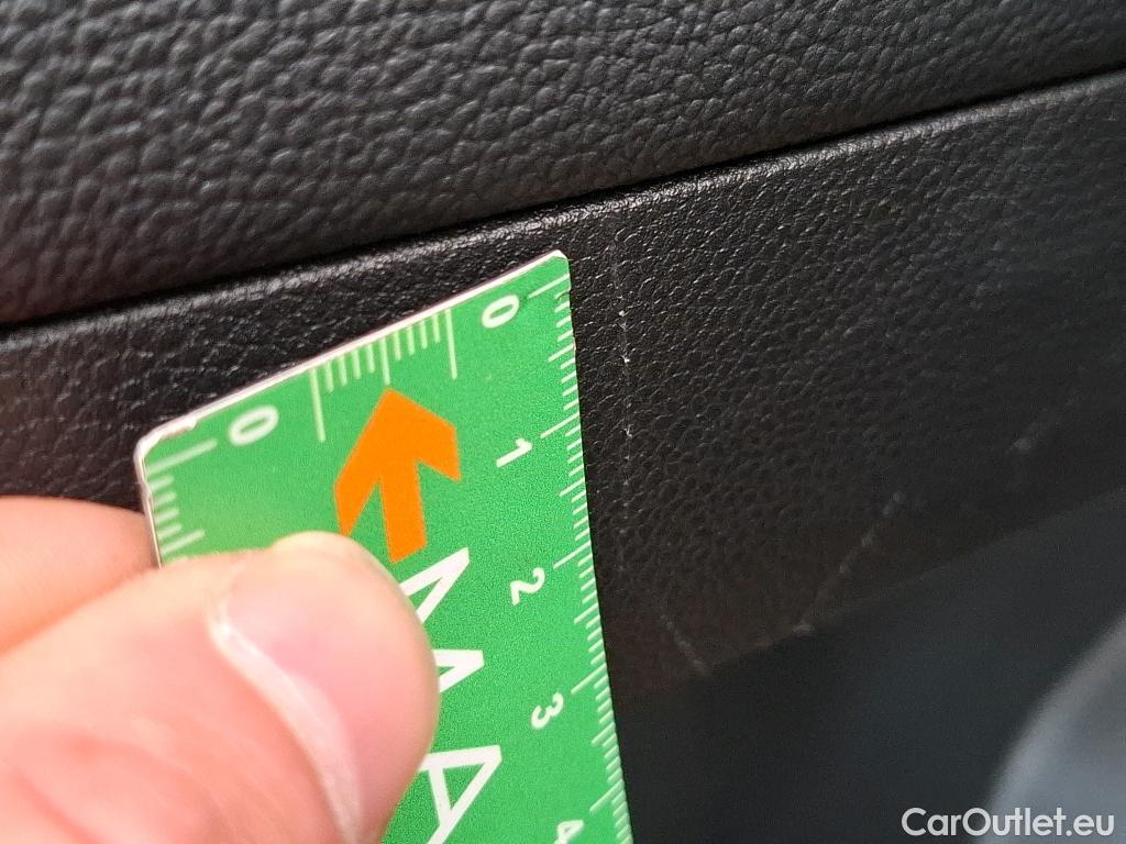  Renault  Captur  II Initiale Paris 1.6 E-TECH Hybrid 145CV BVA6 E6d #5