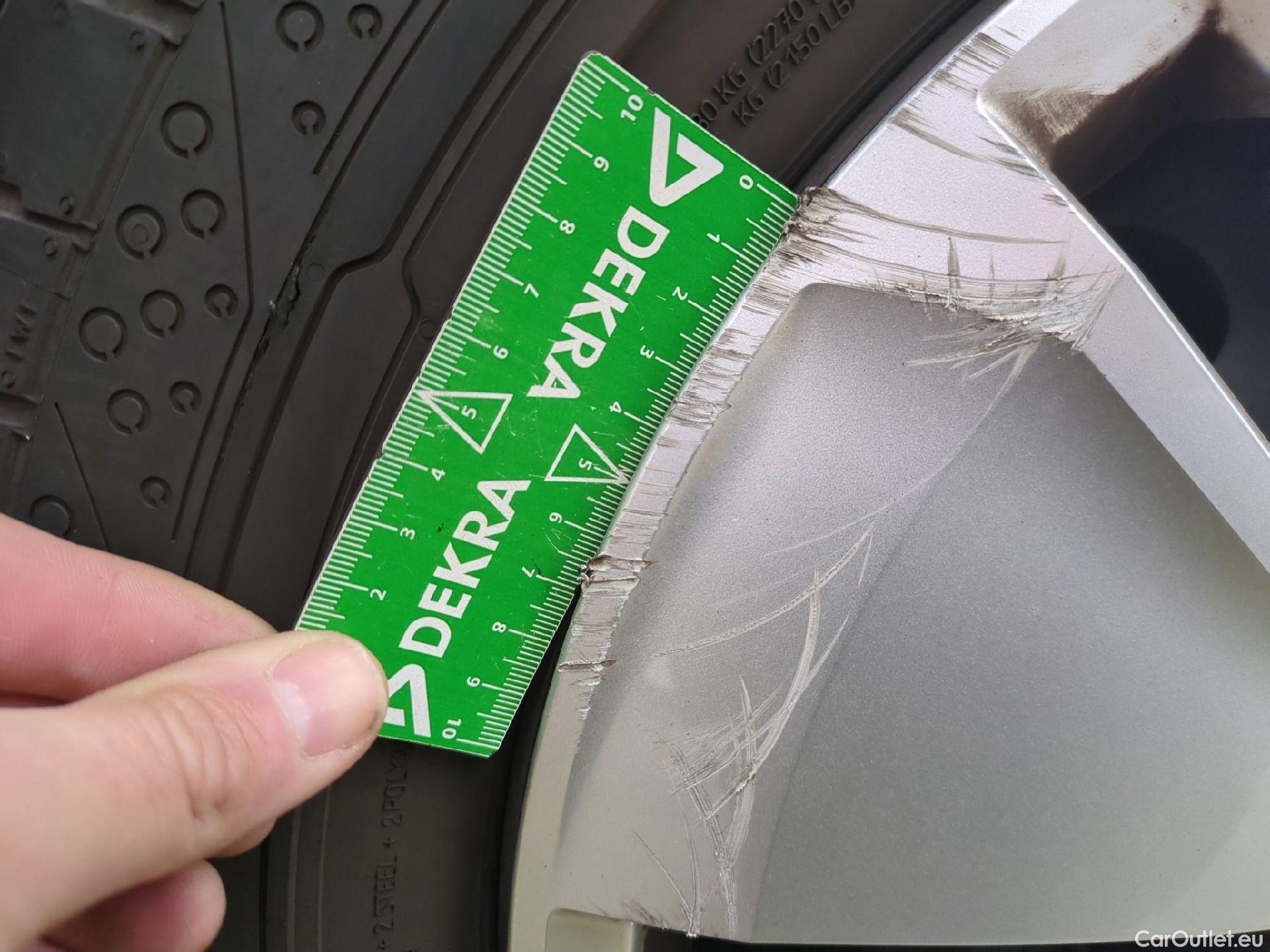  Volkswagen  Transporter VOLKSWAGEN  / 2019 / 4P / Fourgon tôlé 2.0 TDi 110 L1H1 Business #2