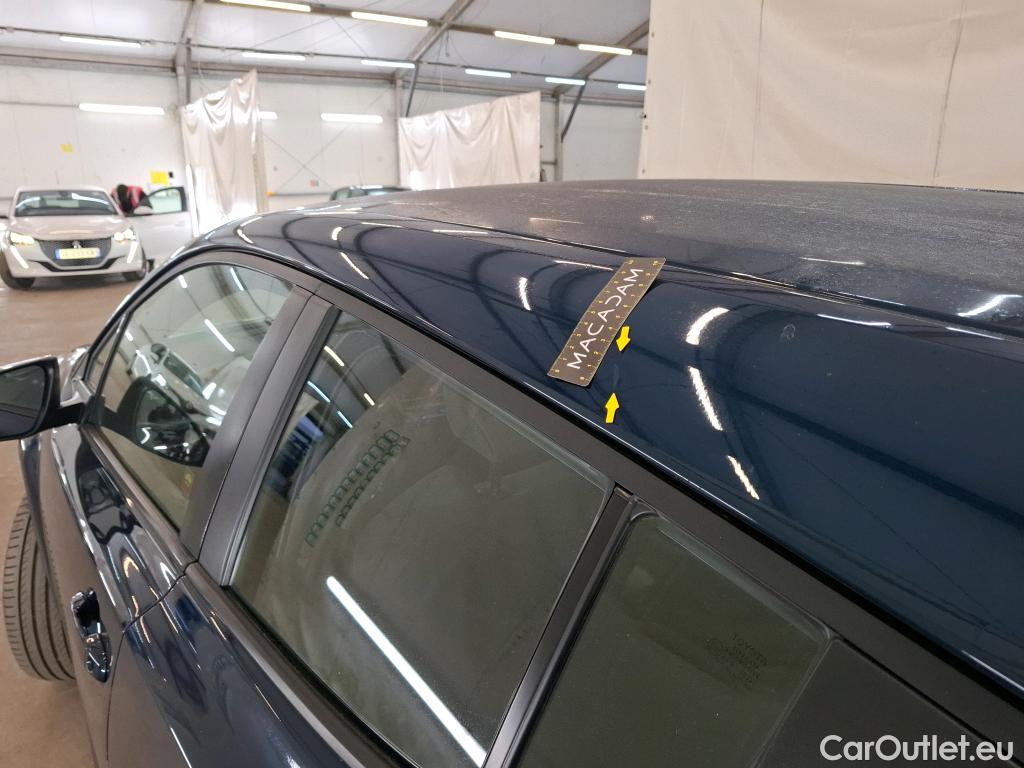  Toyota  C-HR TOYOTA  / 2016 / 5P / SUV 1.8 Hybride 122 Dynamic Business Beyond #82