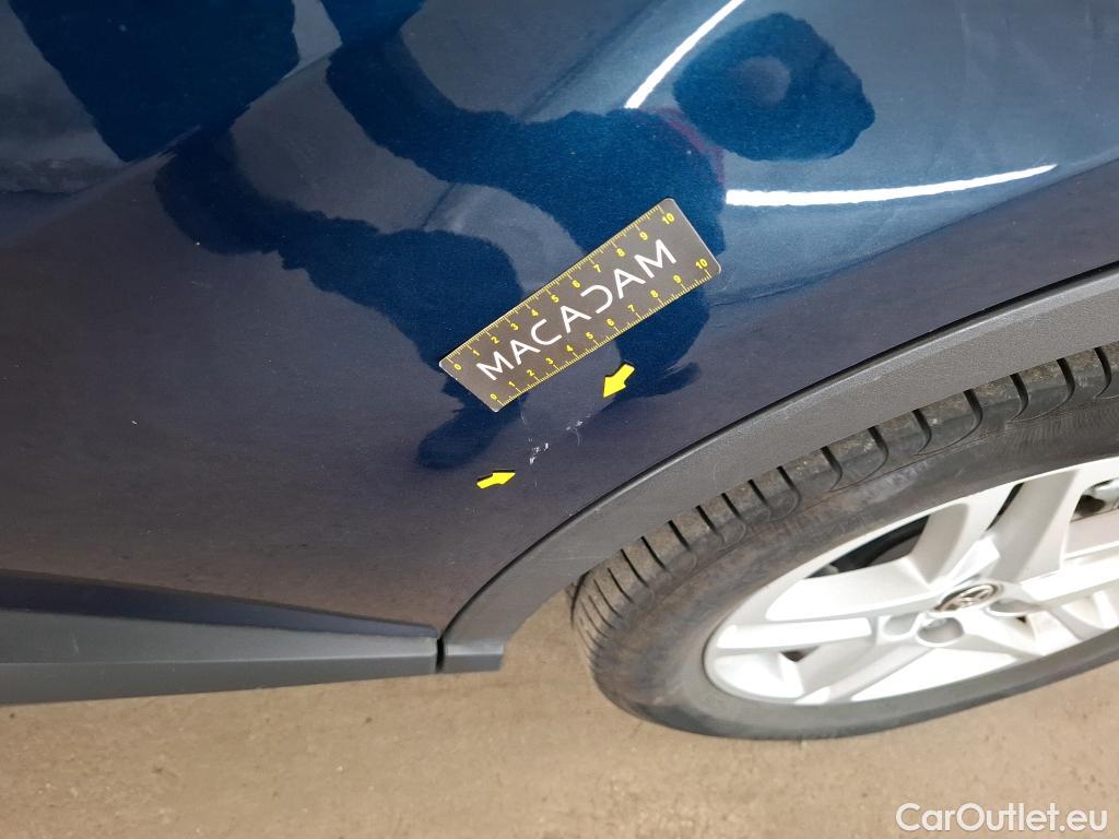  Toyota  C-HR TOYOTA  / 2016 / 5P / SUV 1.8 Hybride 122 Dynamic Business Beyond #24