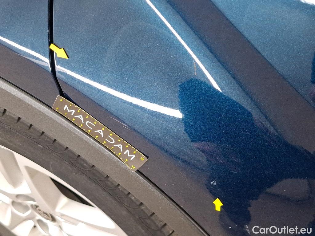  Toyota  C-HR TOYOTA  / 2016 / 5P / SUV 1.8 Hybride 122 Dynamic Business Beyond #90