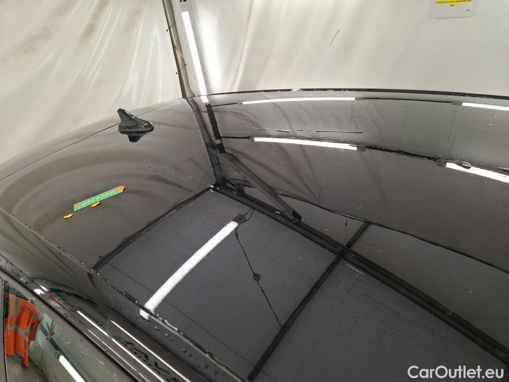  Volkswagen  Golf  / 2020 / 5P / Berline 2.0 TDI SCR 115 DSG7 LIFE  BUSINESS #1