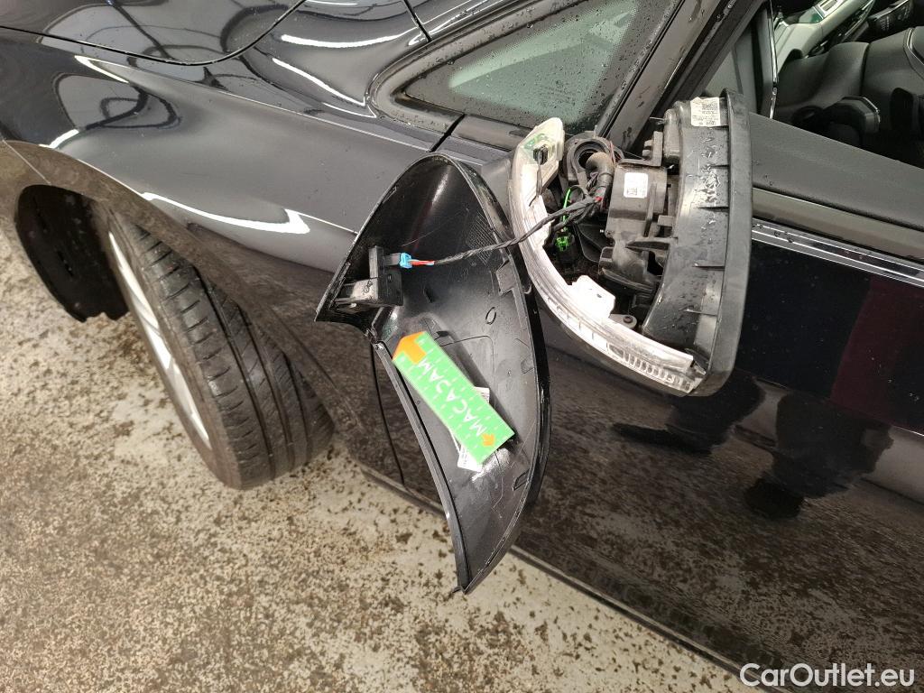  Volkswagen  Golf  / 2020 / 5P / Berline 2.0 TDI SCR 115 DSG7 LIFE  BUSINESS #12