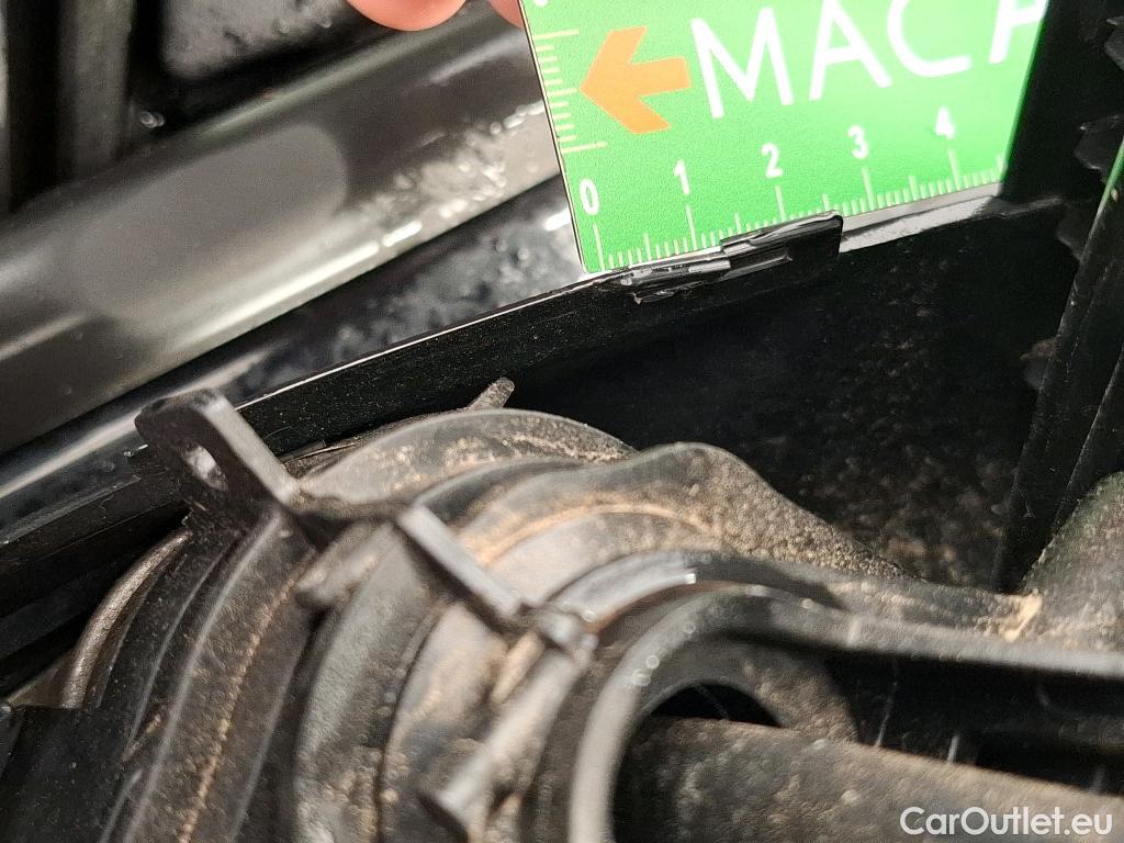  Volkswagen  Golf  / 2020 / 5P / Berline 2.0 TDI SCR 115 DSG7 LIFE  BUSINESS #11