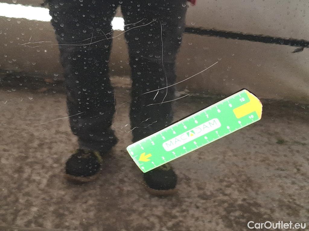  Volvo  XC 40 VOLVO XC40 / 2022 / 5P / SUV Recharge T5 262 DCT7 Plus #2