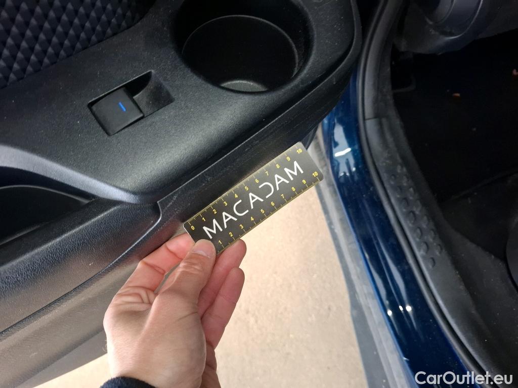  Toyota  C-HR TOYOTA  / 2016 / 5P / SUV 1.8 Hybride 122 Dynamic Business Beyond #43