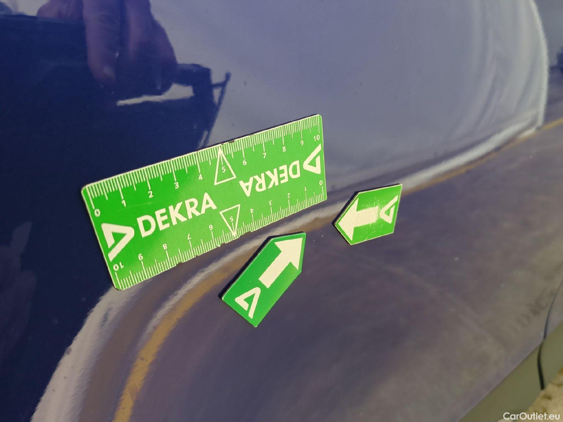  Toyota  Yaris Cross TOYOTA  Hybride / 2021 / 5P / SUV 1.5 HYBRID 116H DYNAMIC BUSINESS BEYOND #17