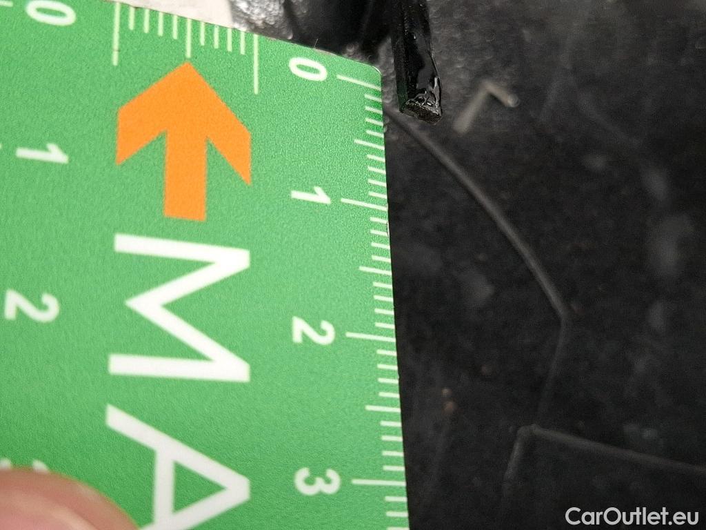  Volkswagen  Golf  / 2020 / 5P / Berline 2.0 TDI SCR 115 DSG7 LIFE  BUSINESS #8