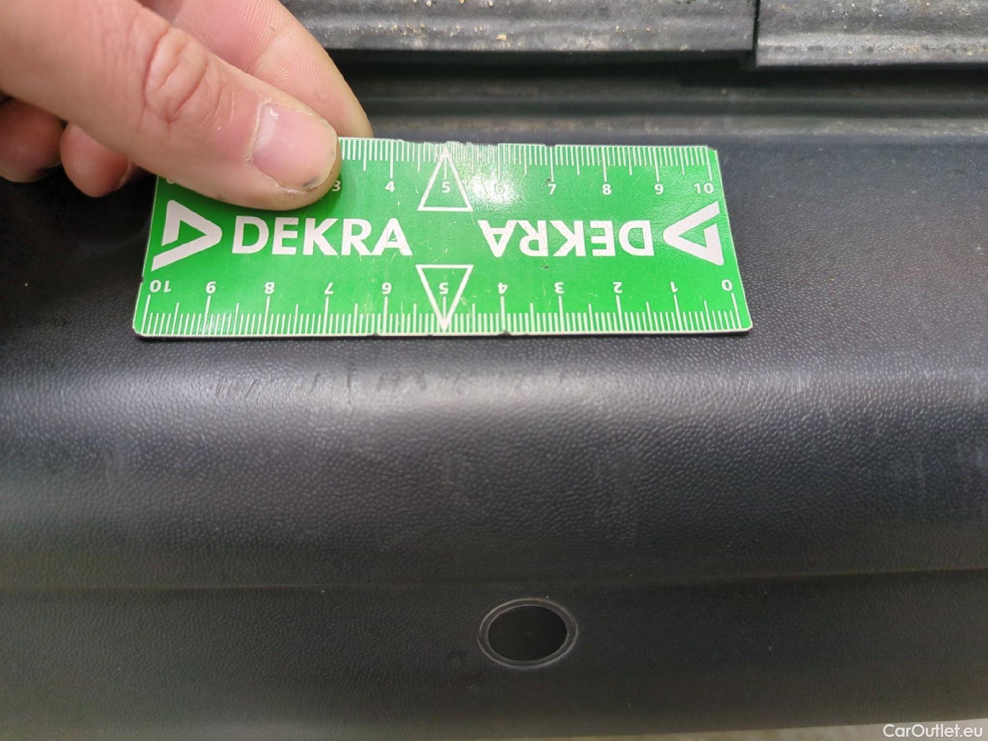  Volkswagen  Transporter VOLKSWAGEN  / 2019 / 4P / Fourgon tôlé 2.0 TDi 110 L1H1 Business #15