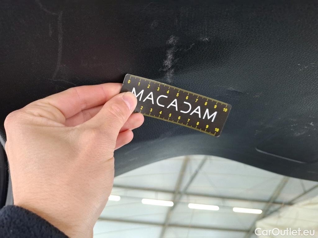  Toyota  C-HR TOYOTA  / 2016 / 5P / SUV 1.8 Hybride 122 Dynamic Business Beyond #61