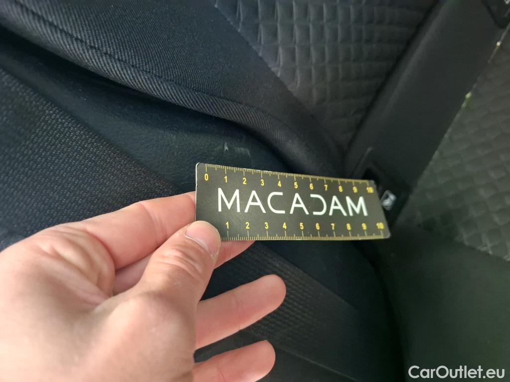  Toyota  C-HR TOYOTA  / 2016 / 5P / SUV 1.8 Hybride 122 Dynamic Business Beyond #46