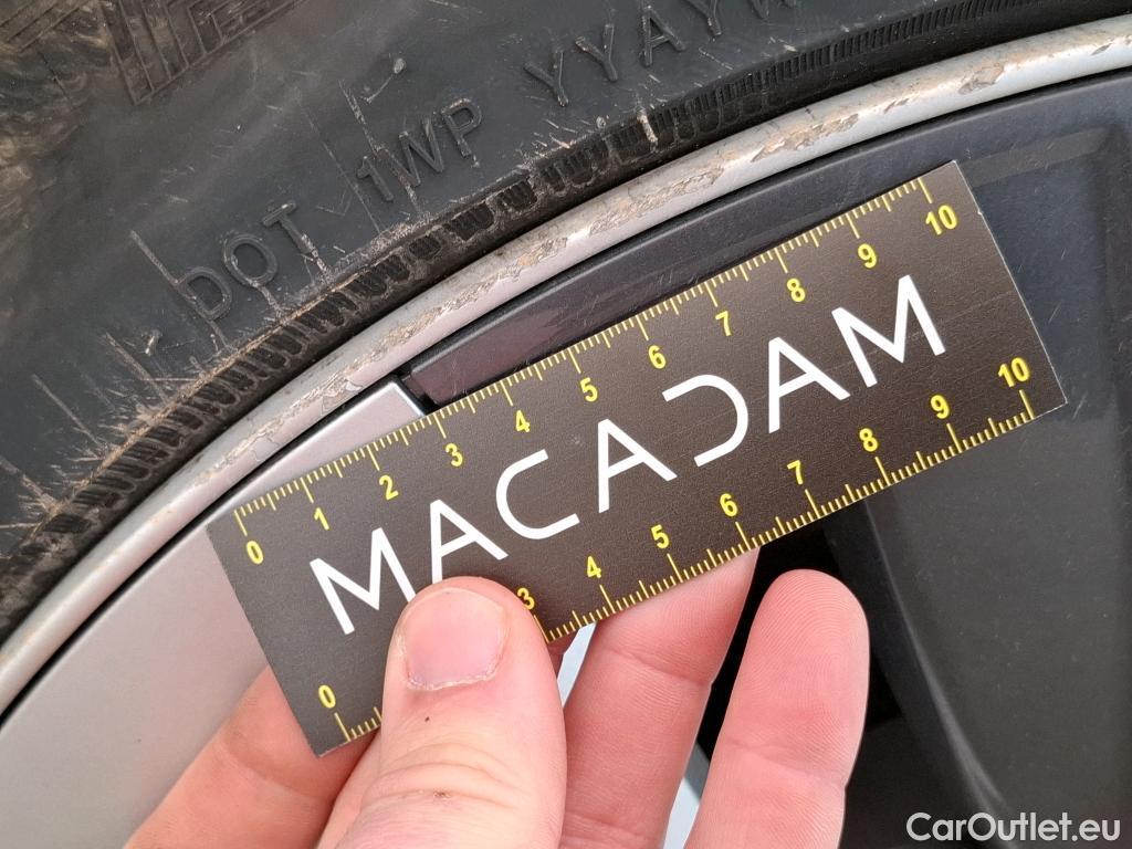  Tesla  Model Y TESLA  / 2020 / 5P / SUV Grand Autonomie Dual Motor AWD #10