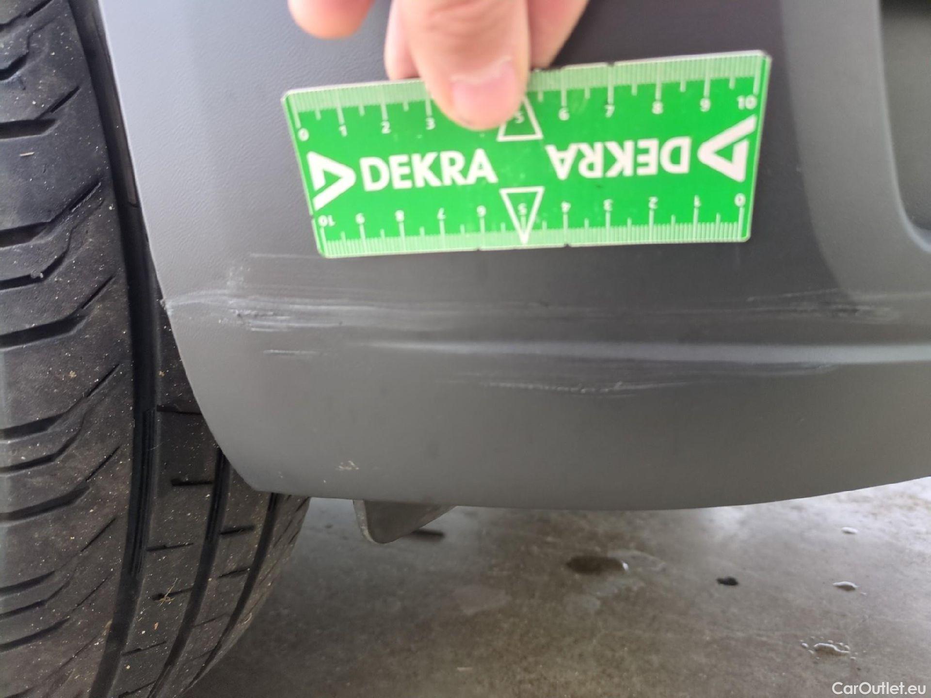  Volkswagen  Transporter VOLKSWAGEN  / 2019 / 4P / Fourgon tôlé 2.0 TDi 110 L1H1 Business #9