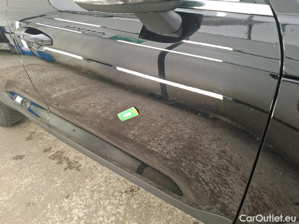  Volvo  XC 40 VOLVO XC40 / 2022 / 5P / SUV Recharge T5 262 DCT7 Plus #1