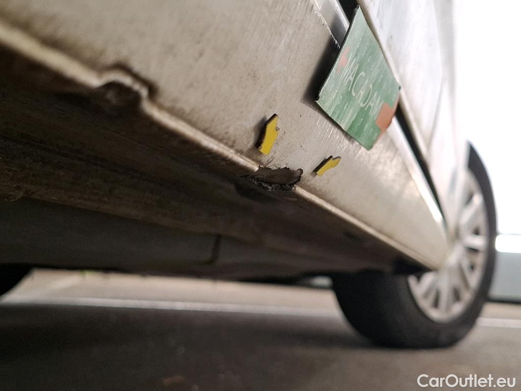  Volkswagen  Caddy VOLKSWAGEN  Cargo / 2020 / 4P / Fourgonnette 2.0 TDI 75ch Business #8