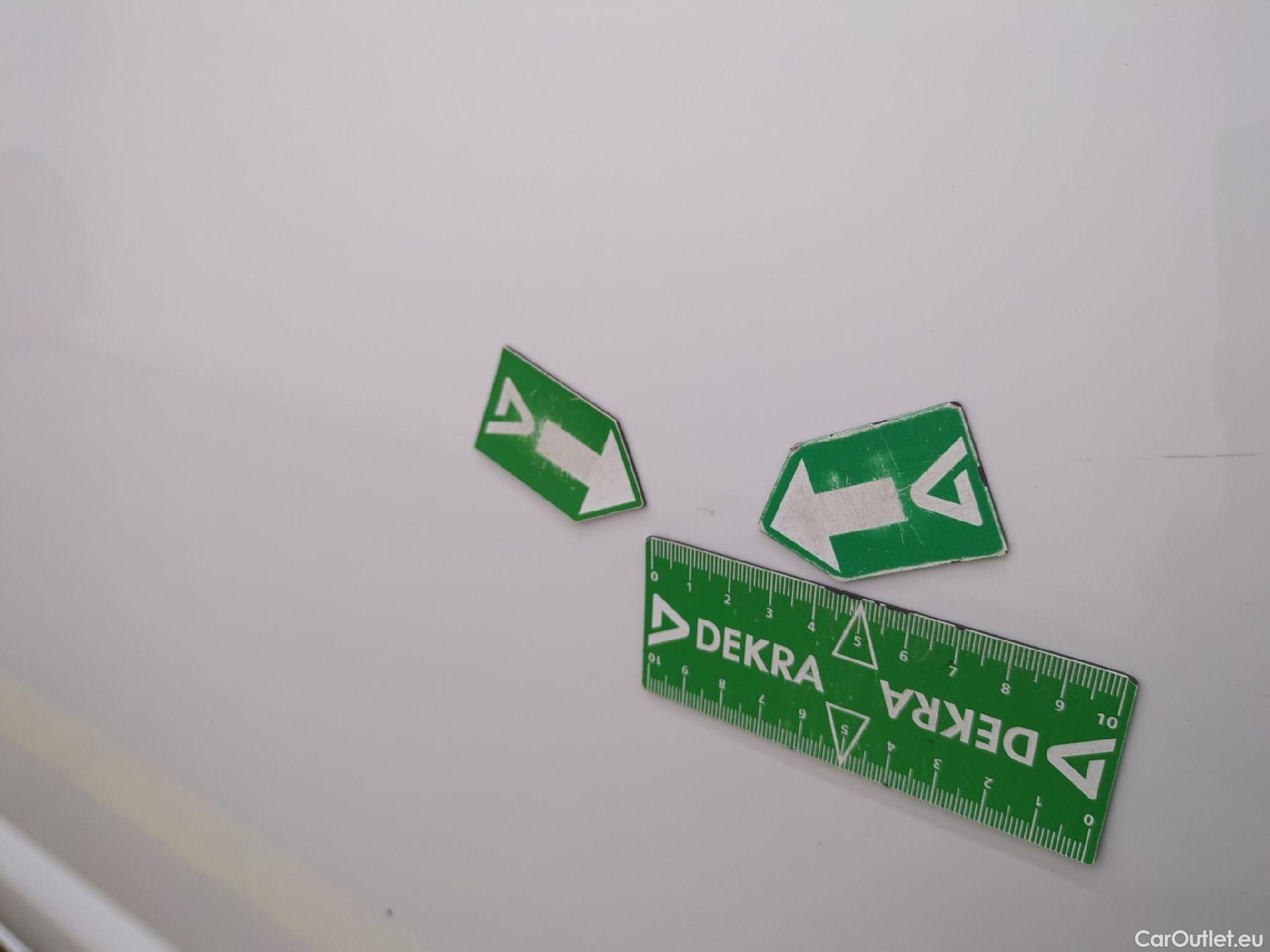  Volkswagen  Transporter VOLKSWAGEN  / 2019 / 4P / Fourgon tôlé 2.0 TDi 110 L1H1 Business #12