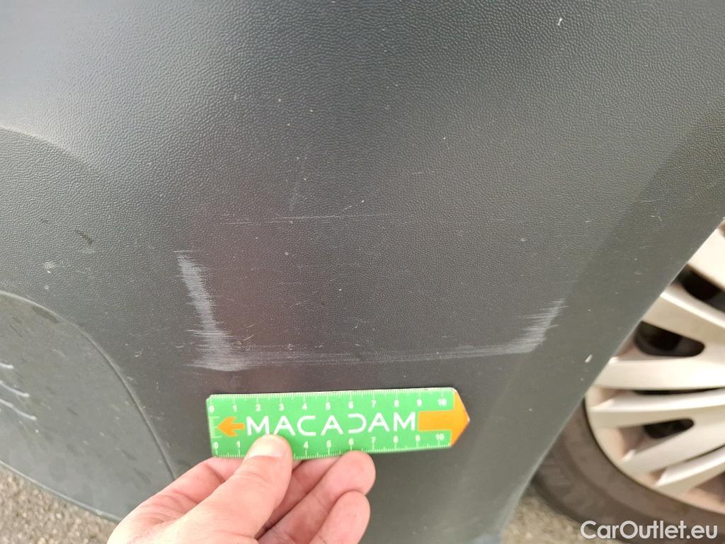  Volkswagen  Caddy VOLKSWAGEN  Cargo / 2020 / 4P / Fourgonnette 2.0 TDI 75ch Business #40