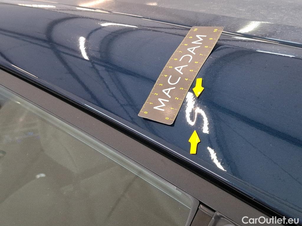  Toyota  C-HR TOYOTA  / 2016 / 5P / SUV 1.8 Hybride 122 Dynamic Business Beyond #83