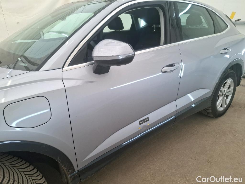  Audi  Q3 AUDI  Sportback / 2019 / 5P / SUV 45 TFSI E 245 S TRONIC BUSINESS LINE #3