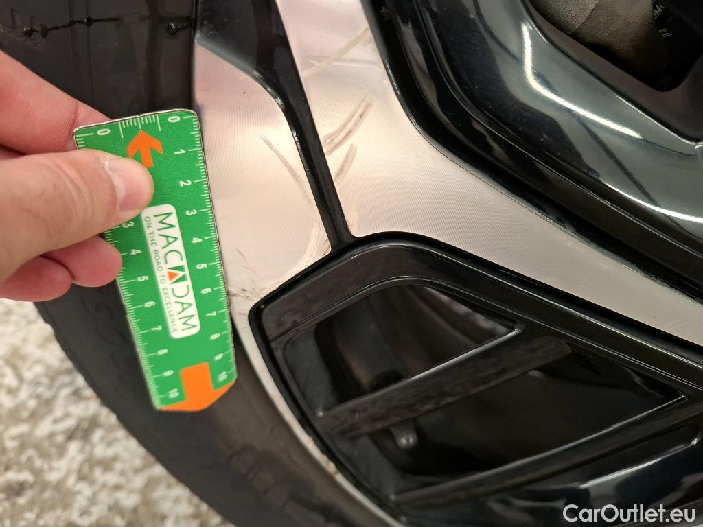  Citroen  C4  Berline Shine 1.5 BlueHDI 130CV BVA8 E6d #34