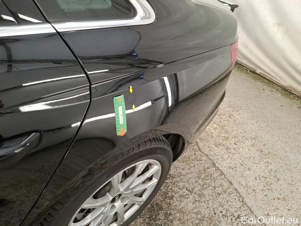  Audi  A4  Berline 30 TDI Business line 2.0 TDI 135CV BVA7 E6d #36