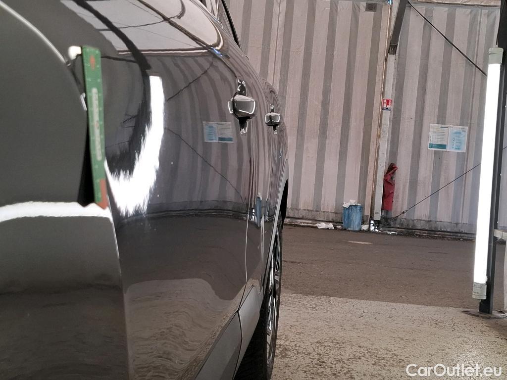  Citroen  C4  Berline Shine 1.5 BlueHDI 130CV BVA8 E6d #8