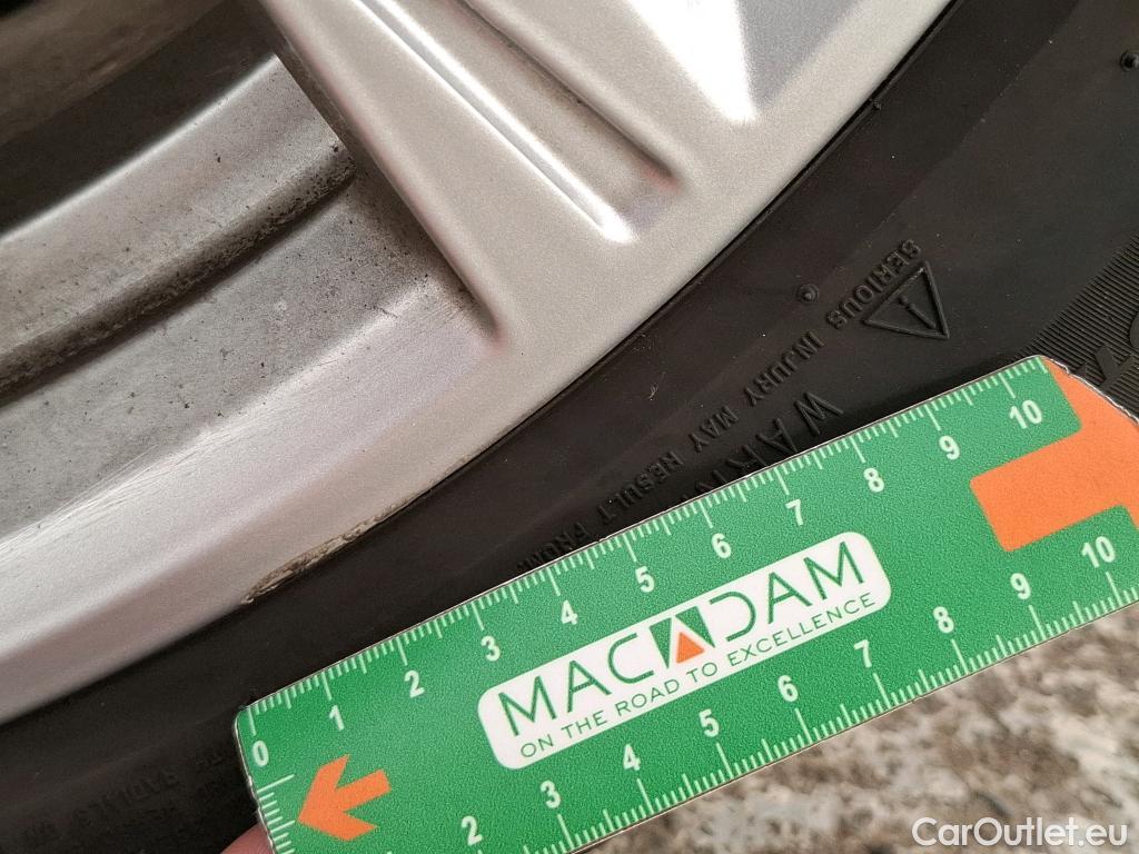  Audi  A4  Berline 30 TDI Business line 2.0 TDI 135CV BVA7 E6d #29