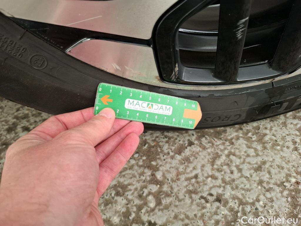  Citroen  C4  Berline Shine 1.5 BlueHDI 130CV BVA8 E6d #26