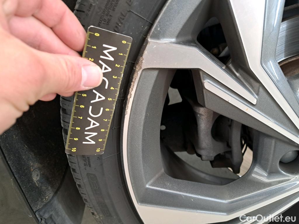  Audi  A3  Berline 35 TDI S Line 2.0 TDI 150CV BVA7 E6d #24