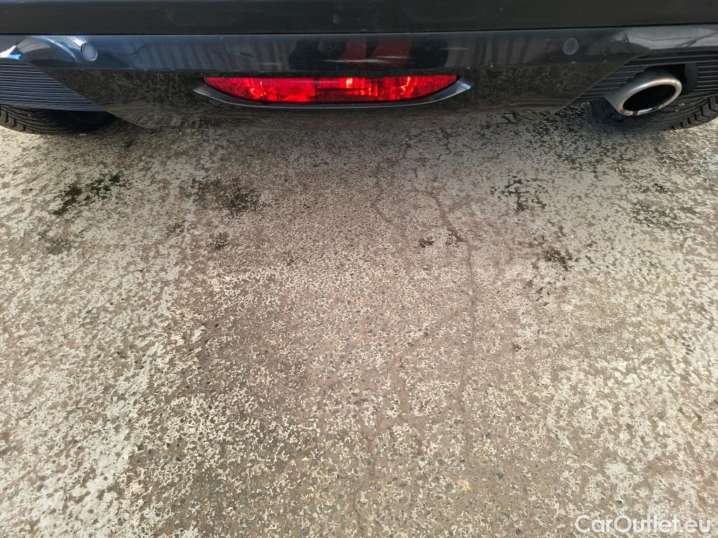  Citroen  C4  Berline Shine 1.5 BlueHDI 130CV BVA8 E6d #15