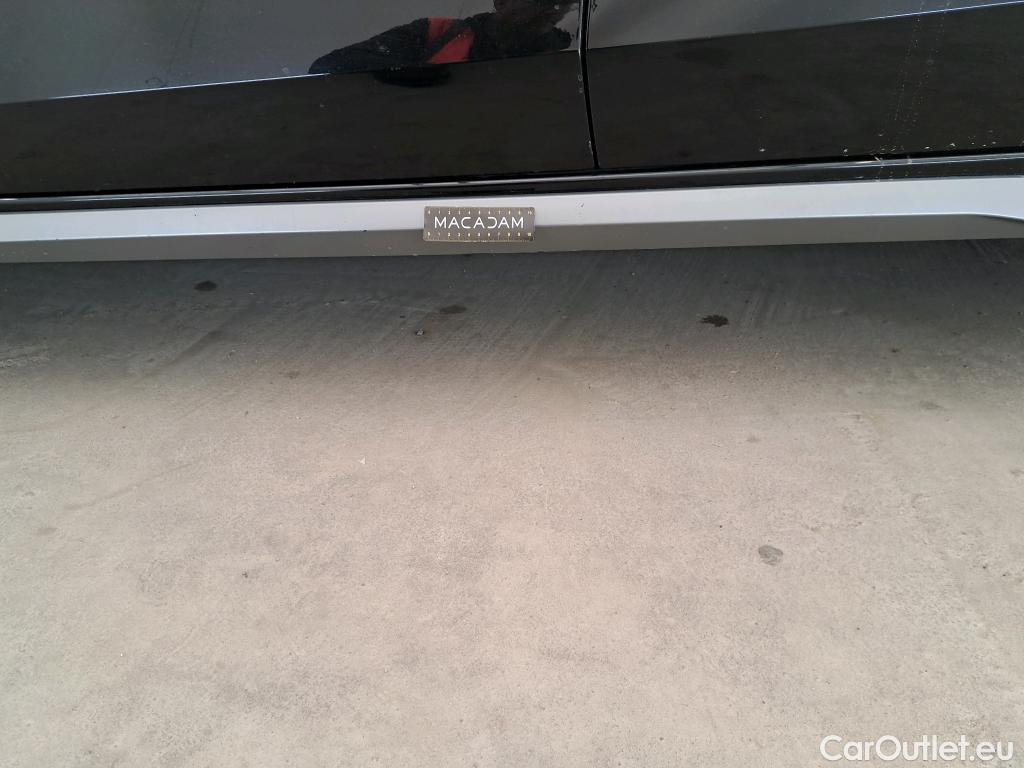  Audi  A3  Berline 35 TDI S Line 2.0 TDI 150CV BVA7 E6d #18