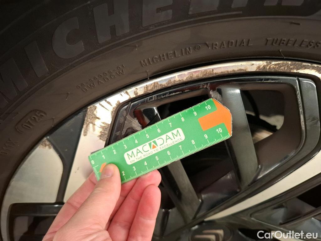  Citroen  C4  Berline Shine 1.5 BlueHDI 130CV BVA8 E6d #22