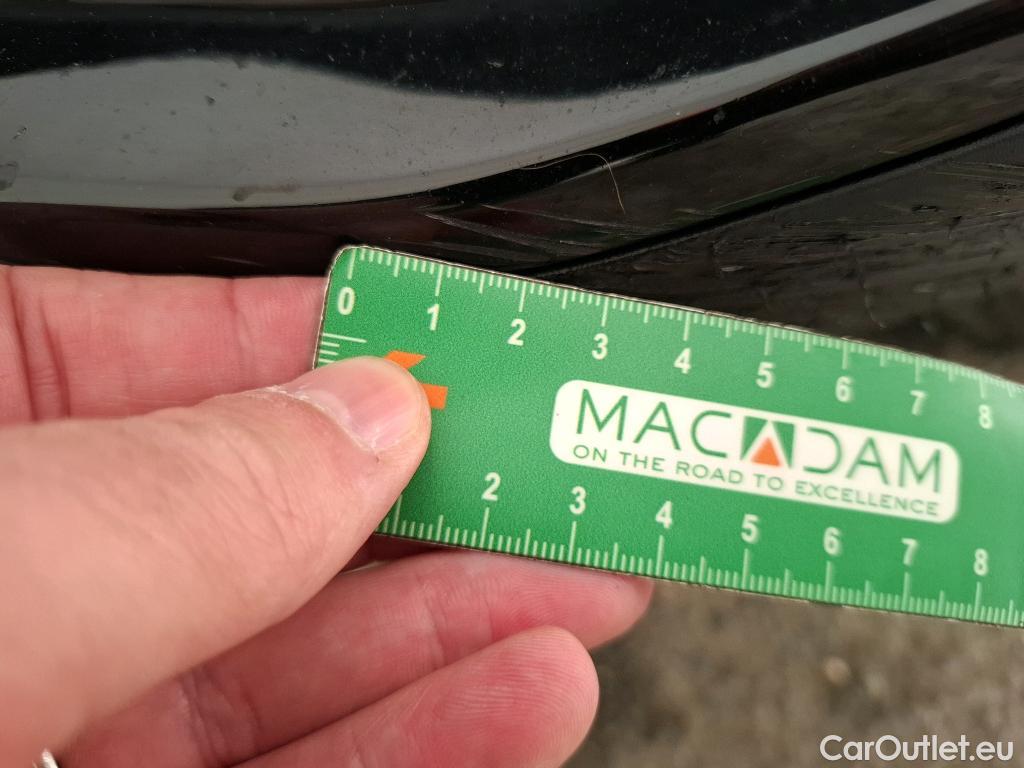  Citroen  C4  Berline Shine 1.5 BlueHDI 130CV BVA8 E6d #50