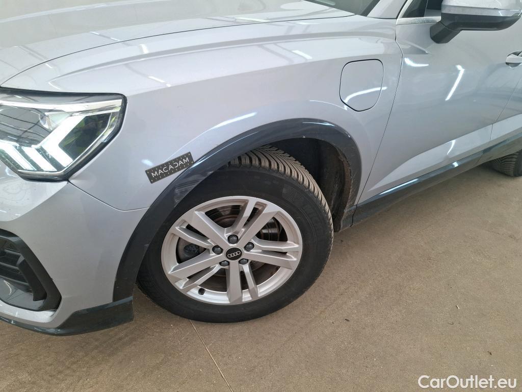  Audi  Q3 AUDI  Sportback / 2019 / 5P / SUV 45 TFSI E 245 S TRONIC BUSINESS LINE #32