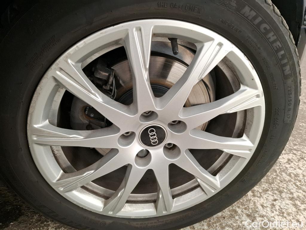  Audi  A4  Berline 30 TDI Business line 2.0 TDI 135CV BVA7 E6d #25