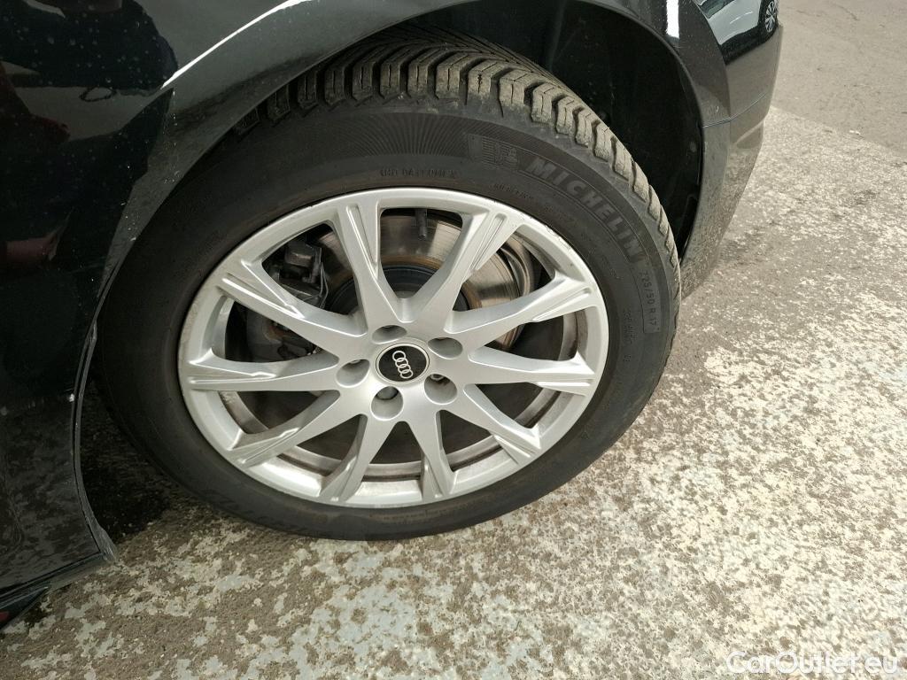  Audi  A4  Berline 30 TDI Business line 2.0 TDI 135CV BVA7 E6d #19